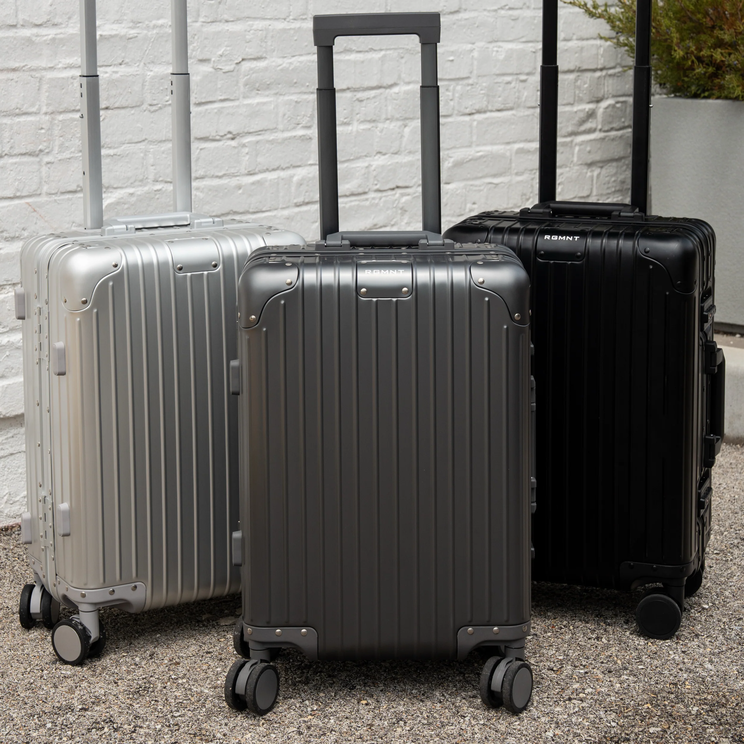Carry-On Luggage 2.0 - Gunmetal - Image 4