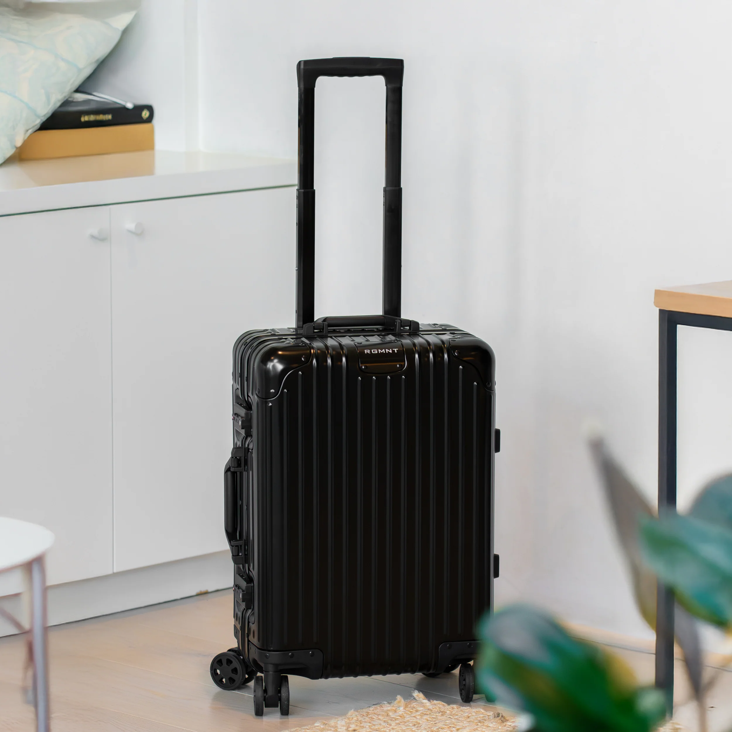 Carry-On Luggage 2.0 - Black - Image 8