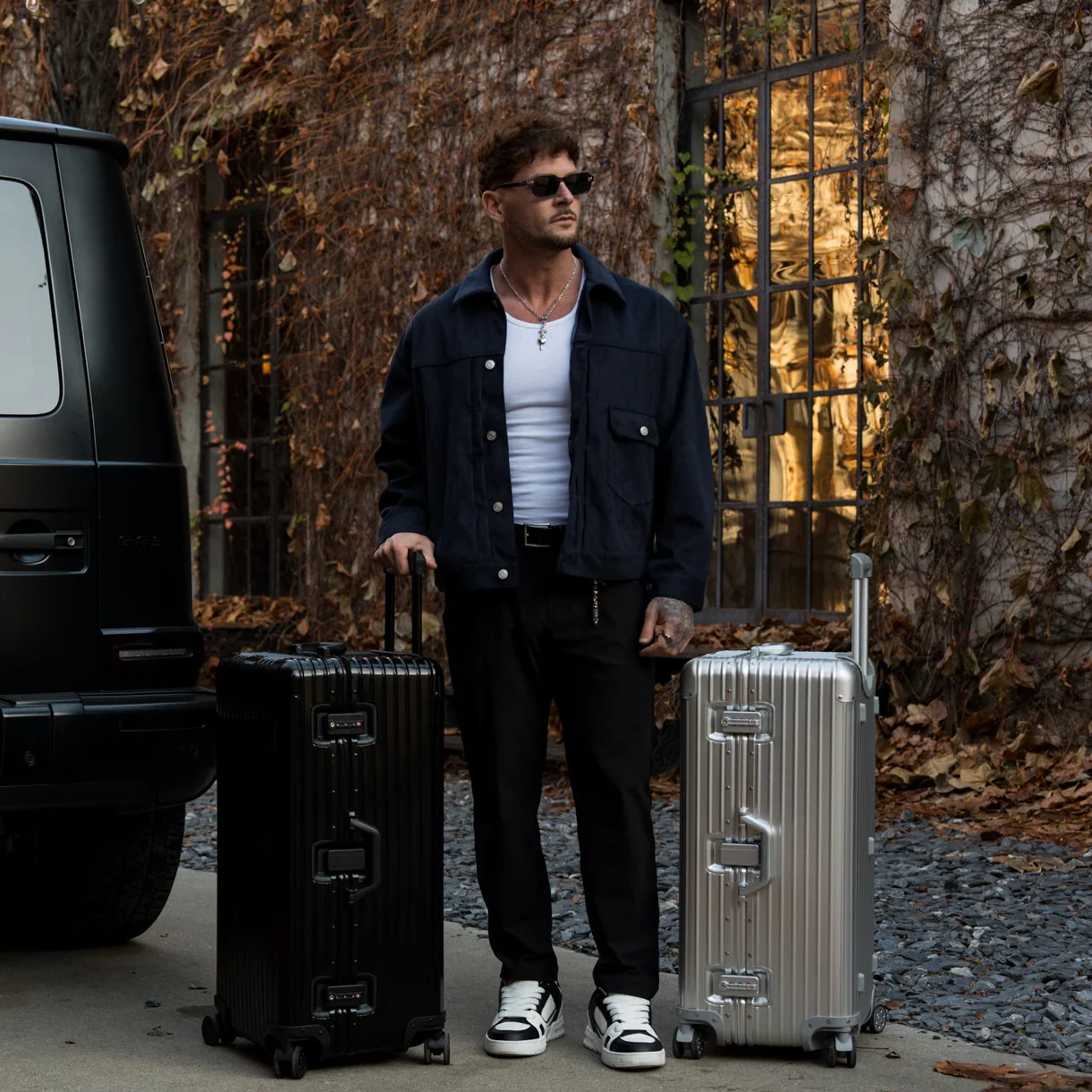 Full-Size Luggage - Black - Image 4